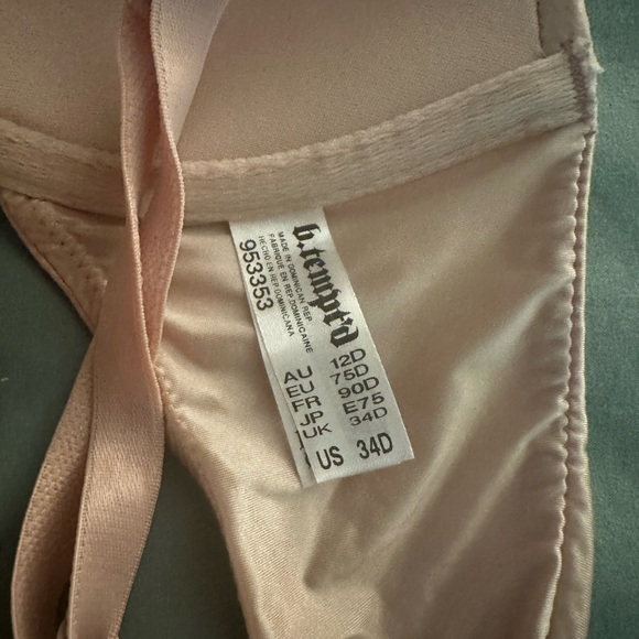 Cream color racer back bra - Picture 3 of 3